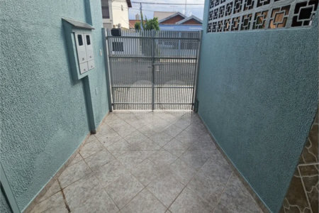 Sobrado Locação 02 dormitórios 01 wc