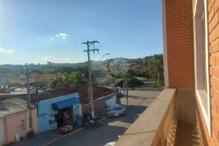 Casa à venda com 3 quartos, sendo 2 suítes,  em Capela, Vinhedo, SP