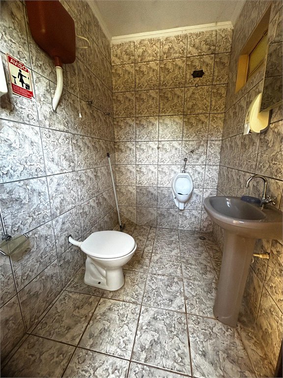 Chácara à venda com 3 quartos, sendo 1 suíte, no Centro, Três Lagoas, MS