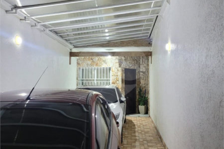 Casa à venda com 3 quartos, sendo 1 suíte, em Jardim Popular, São Paulo, SP