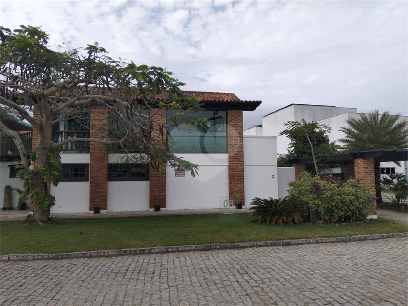 Casa em condomínio à venda com 3 quartos, sendo 2 suítes, em Portinho, Cabo Frio, RJ