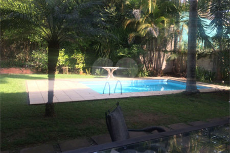 Casa à venda ou para alugar com 4 quartos, sendo 2 suítes, em Jardim Guedala, São Paulo, SP
