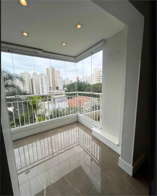 Apartamento à venda com 1 suíte em Vila Romana, São Paulo, SP