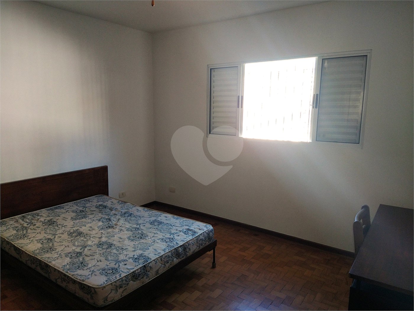 Sobrado à venda com 3 quartos em Chora Menino, São Paulo, SP