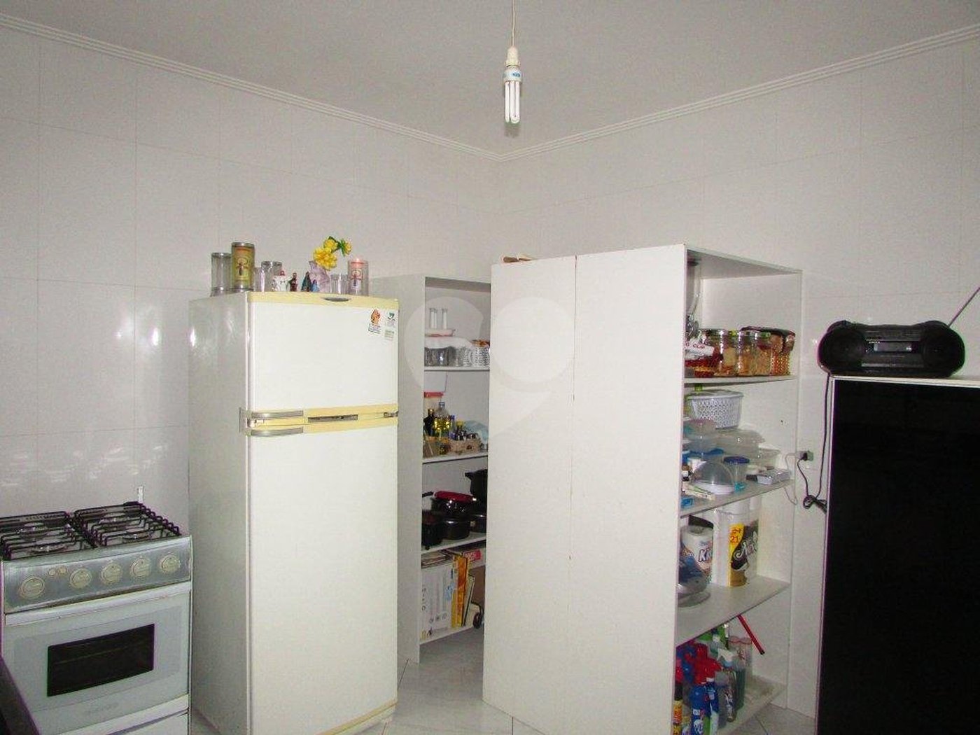 Sobrado à venda com 3 quartos, sendo 1 suíte,  em Vila Constança, São Paulo, SP