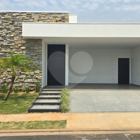 Casa à venda com 5 suítes no condomínio Parque Faber IV, São Carlos - SP