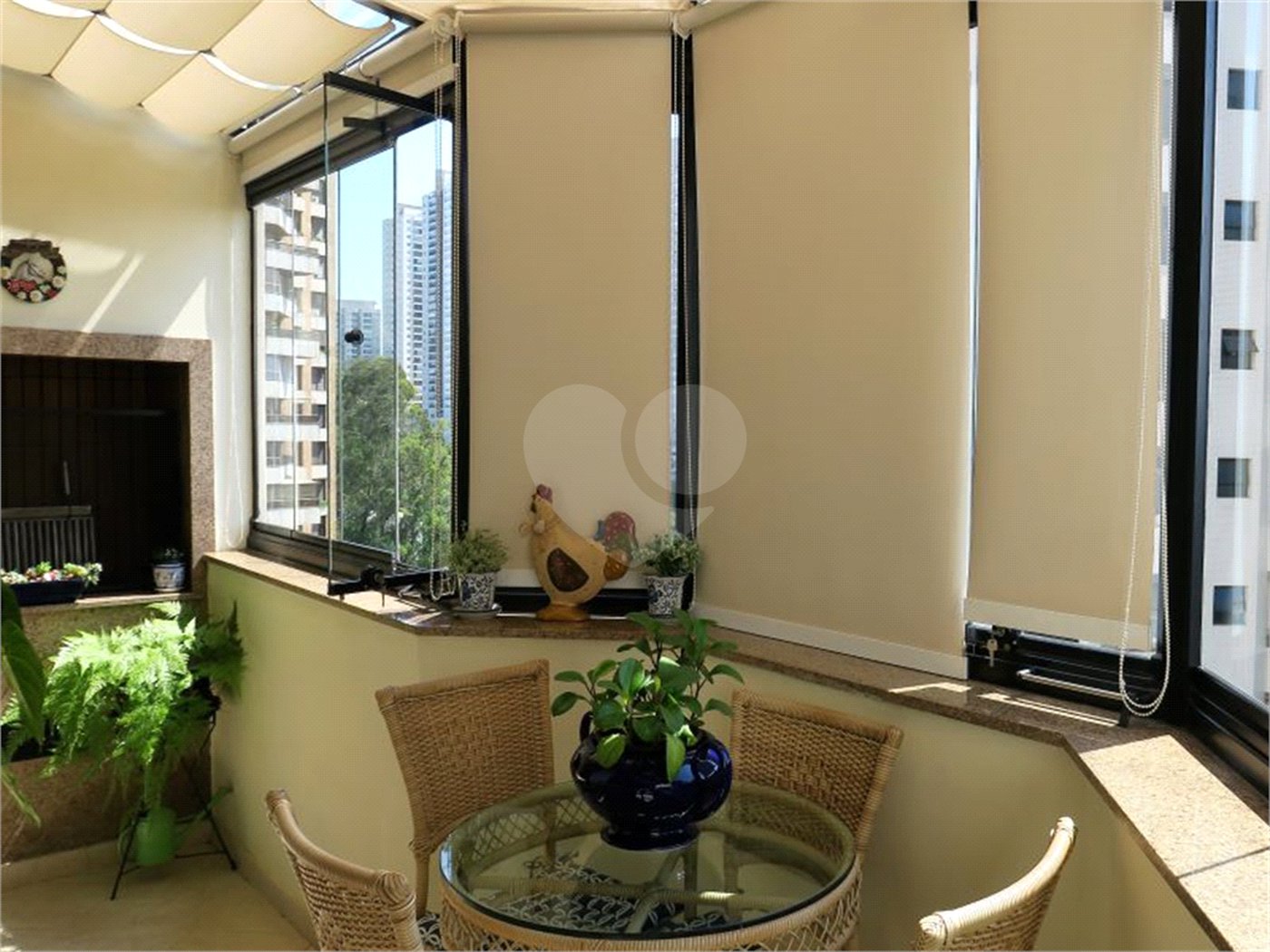 Apartamento à venda com 4 quartos, sendo 3 suítes, em Vila Suzana, São Paulo, SP