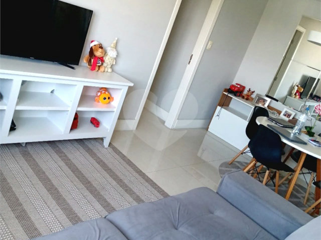 Apartamento à venda com 2 quartos, sendo 1 suíte,  em Santana, São Paulo, SP
