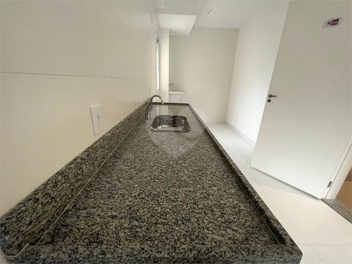 Casa à venda com 2 quartos no condomínio Severa, São Paulo - SP