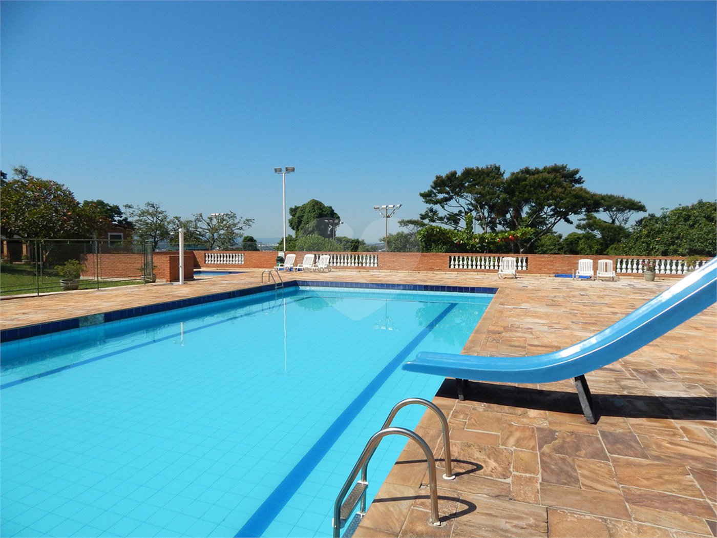 Casa à venda com 3 suítes no condomínio Alpes de Vinhedo, Vinhedo - SP