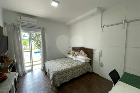 Casa à venda com 3 suítes no condomínio Village Ipanema I, Araçoiaba da Serra - SP
