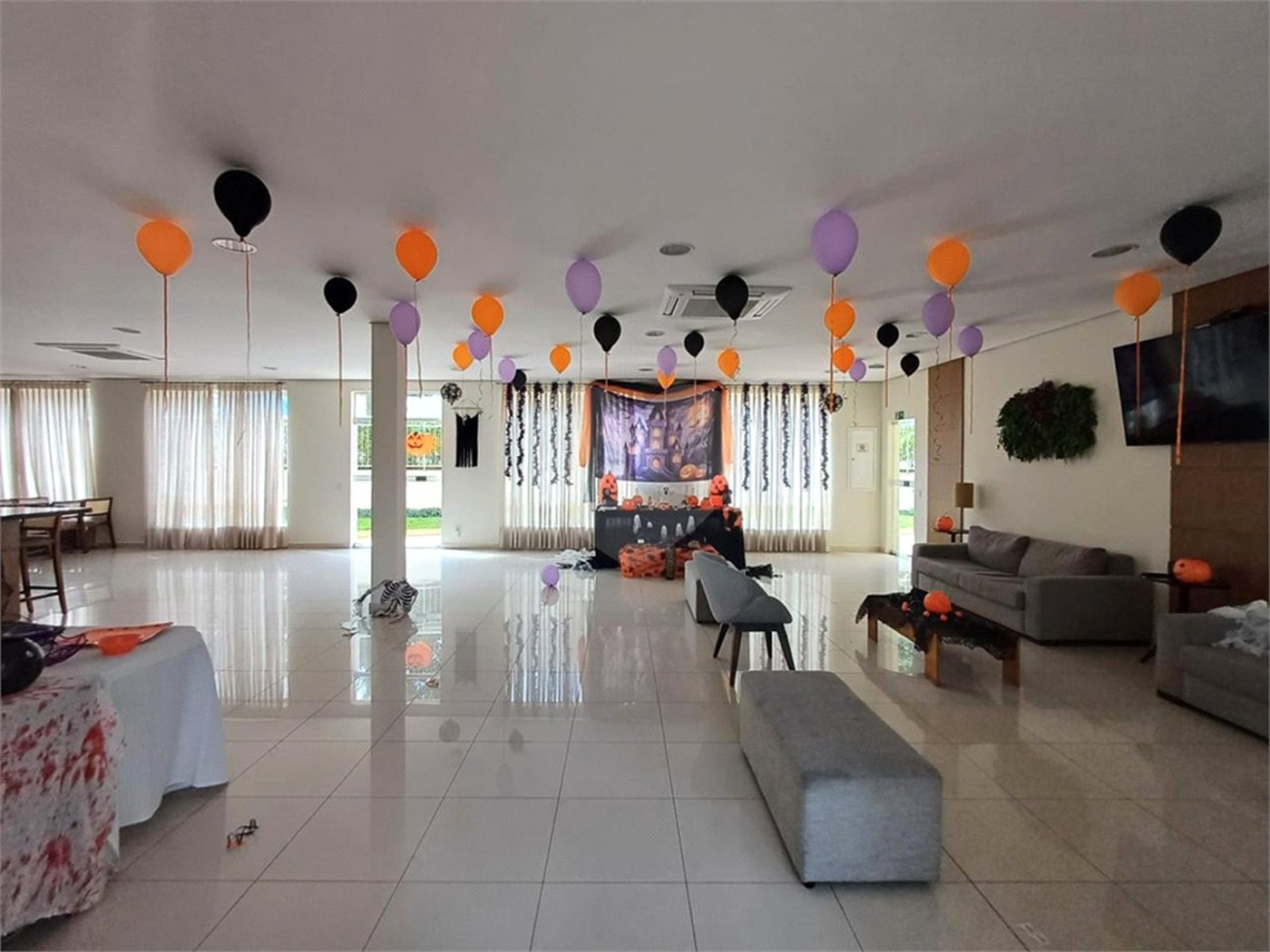 Apartamento à venda com 3 suítes em Santa Teresinha, São Paulo, SP