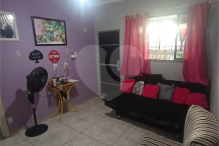 Casa à venda com 3 quartos, sendo 1 suíte, em Campo Grande, Rio de Janeiro, RJ