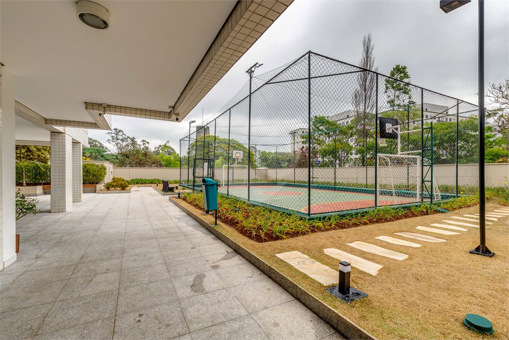 Apartamento à venda com 2 suítes em Jurubatuba, São Paulo, SP