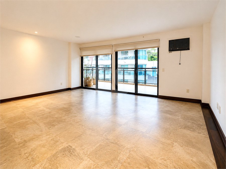 Apartamento à venda com 2 suítes em Lagoa, Rio de Janeiro, RJ