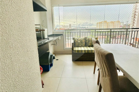 Apartamento à venda com 3 quartos, sendo 1 suíte,  em Vila Andrade, São Paulo, SP