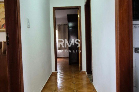 Casa à venda com 4 quartos, sendo 1 suíte,  em Villarejo Sopé da Serra (Vilarejo), Cabreúva, SP