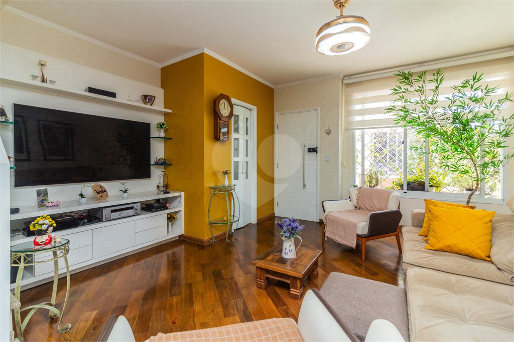 Casa à venda com 3 quartos, sendo 1 suíte, no condomínio Villaggio Di Firenze, São Paulo - SP