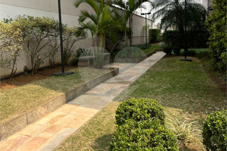 Apartamento à venda com 3 quartos, sendo 1 suíte, em Vila Regente Feijó, São Paulo, SP