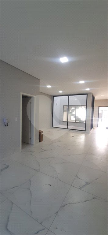 Sobrado à venda com 3 suítes em Vila Avaí, Indaiatuba, SP