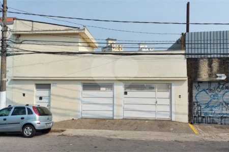 Sobrado à venda com 15 quartos, sendo 1 suíte, em Vila Aurora (zona Norte), São Paulo, SP