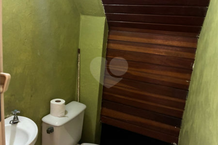 Casa à venda com 3 quartos, sendo 1 suíte,  em Vila Figueira, Suzano, SP