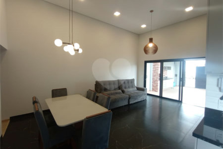 Casa à venda com 3 quartos, sendo 1 suíte,  em Portal dos Pinheiros Ii, Itapetininga, SP
