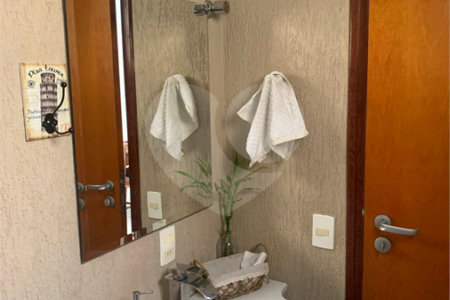 Casa à venda com 4 quartos, sendo 1 suíte,  em Jardim Esplanada, Indaiatuba, SP