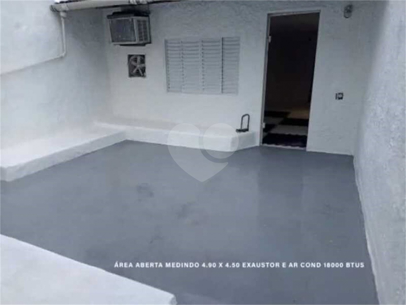 Casa à venda com 4 quartos em Cidade Nova, Rio de Janeiro, RJ