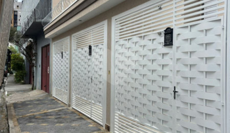 Sobrado à venda com 3 quartos, sendo 1 suíte, em Jardim Centenario, São Paulo, SP
