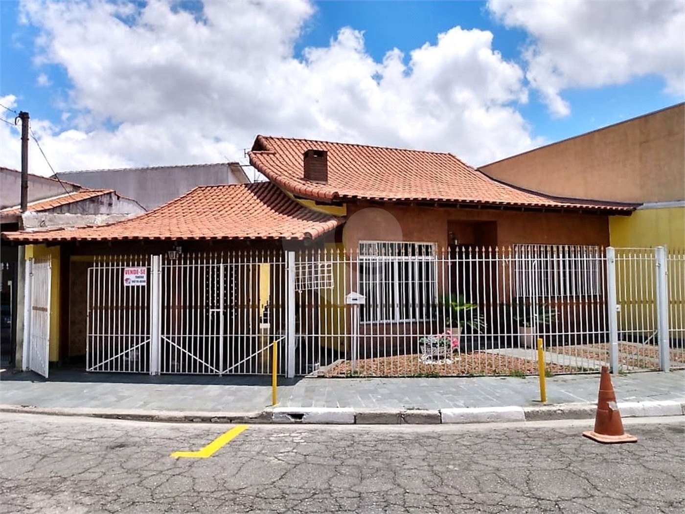 Casa Térrea à venda com 2 quartos em Jardim da Glória, Taboão da Serra, SP