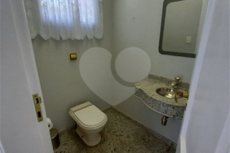 Casa à venda com 5 quartos, sendo 3 suítes, no condomínio Vinhas da Vista Alegre - Lado Sede, Vinhedo - SP
