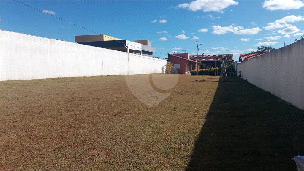 Chácara à venda ou para alugar com 2 quartos, sendo 1 suíte,  em Mato Seco, Itapetininga, SP