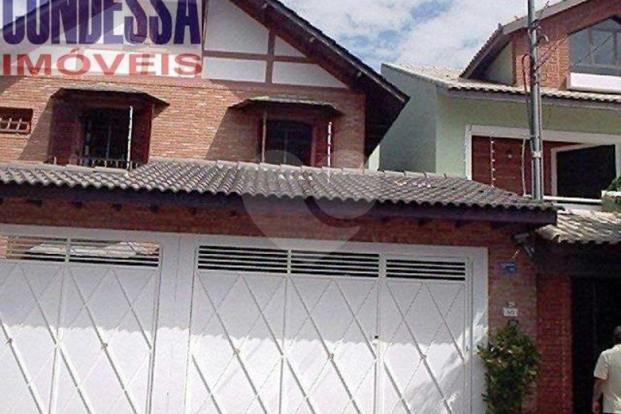 Sobrado à venda com 5 quartos, sendo 2 suítes, em Horto Florestal, São Paulo, SP