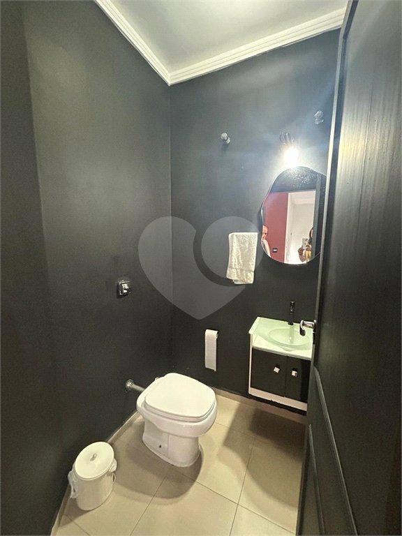 Casa à venda com 4 quartos, sendo 3 suítes,  no condomínio Mosaico da Serra, Mogi das Cruzes - SP