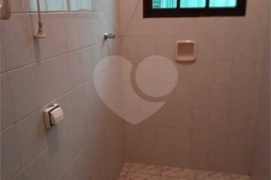 Casa Térrea à venda com 2 quartos, sendo 1 suíte, no Centro, Itanhaém, SP