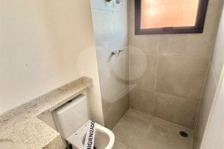 Apartamento à venda com 4 quartos, sendo 3 suítes, em Água Branca, São Paulo, SP