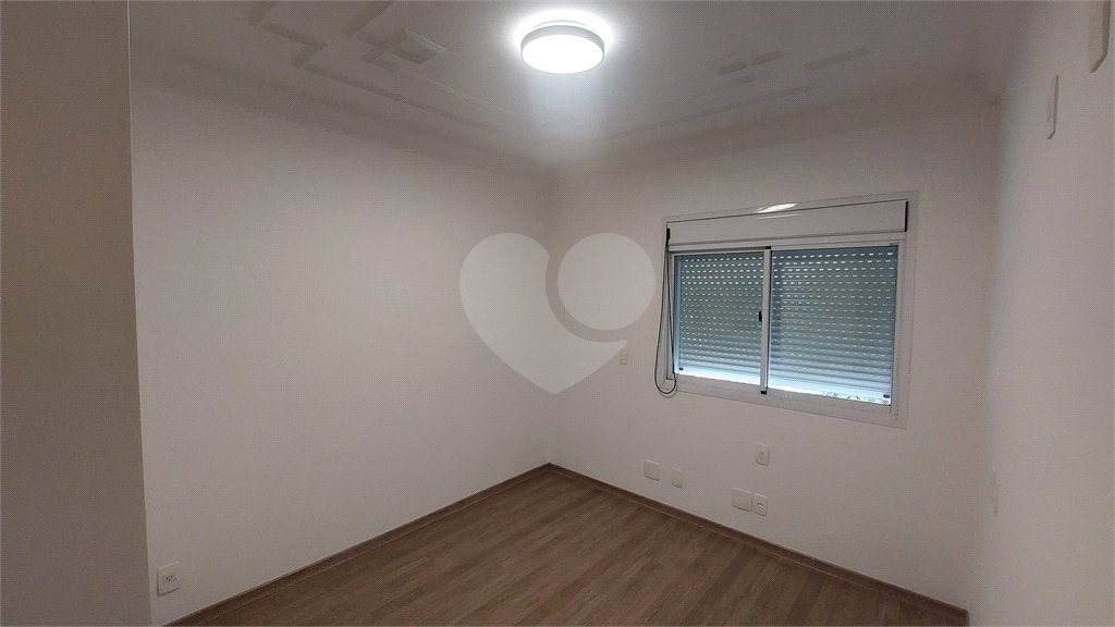 Apartamento à venda com 3 quartos, sendo 1 suíte, em Alto da Boa Vista, São Paulo, SP