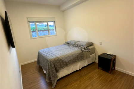Apartamento à venda com 2 quartos, sendo 1 suíte, em Bairro do Cambará, São Roque, SP