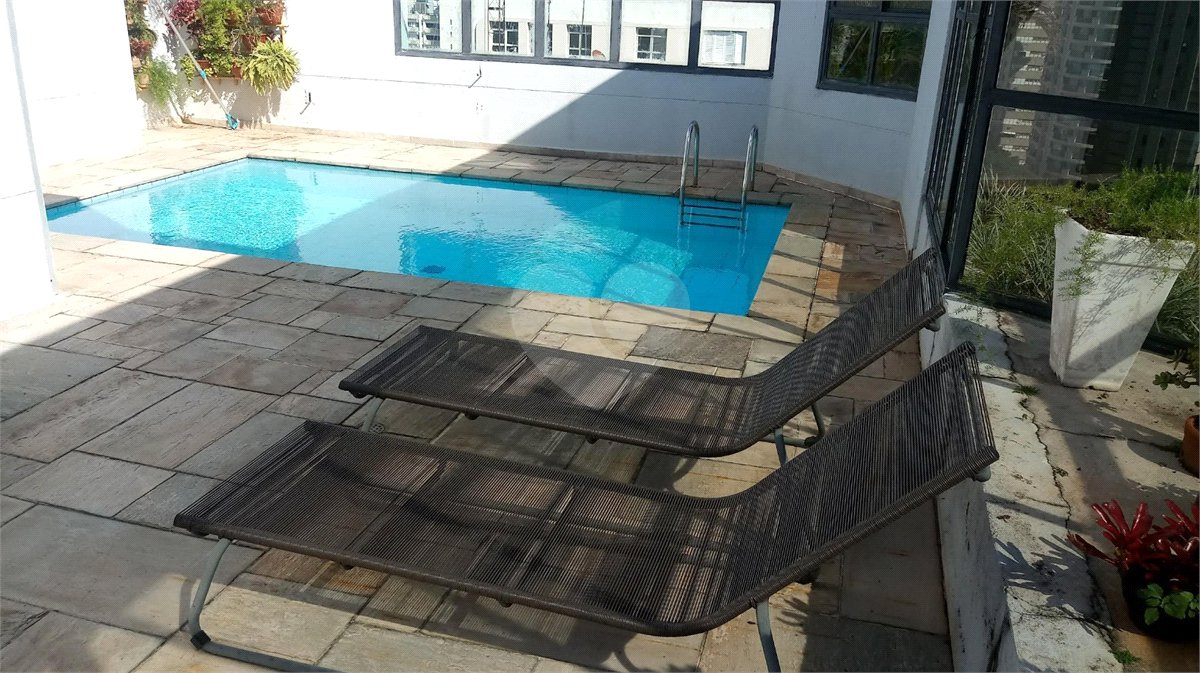 Duplex para alugar com 1 suíte em Itaim Bibi, São Paulo, SP