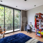 Casa à venda com 4 suítes no condomínio Granja do Morumbi, São Paulo - SP