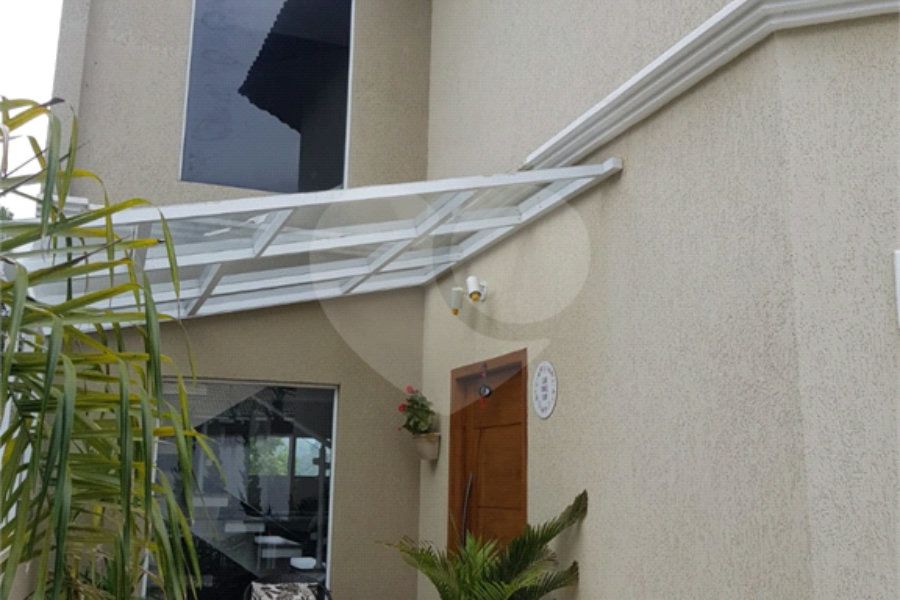 Casa à venda com 2 suítes em Serra da Cantareira, Mairiporã, SP