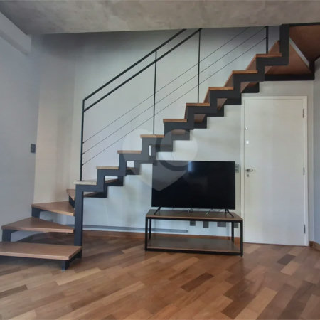 Apartamento totalmente decorado em Moema com 70 m2 , 2 quartos, 2 suítes e 2 vagas, ambientes com ar condicionado.