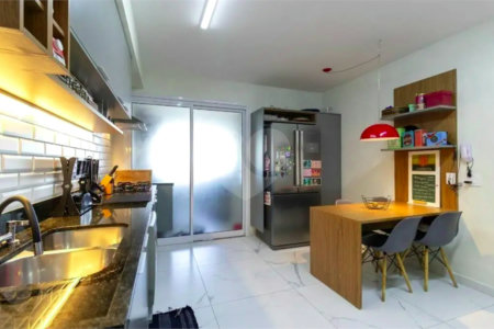 Apartamento à venda com 3 suítes em Vila Mascote, São Paulo, SP