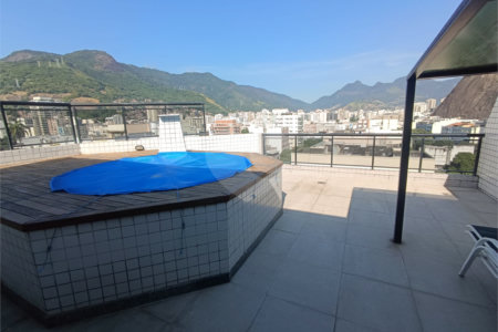 Cobertura à venda com 3 quartos, sendo 1 suíte, em Tijuca, Rio de Janeiro, RJ