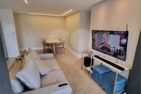 Apartamento à venda com 3 quartos, sendo 1 suíte,  em Ferreira, São Paulo, SP