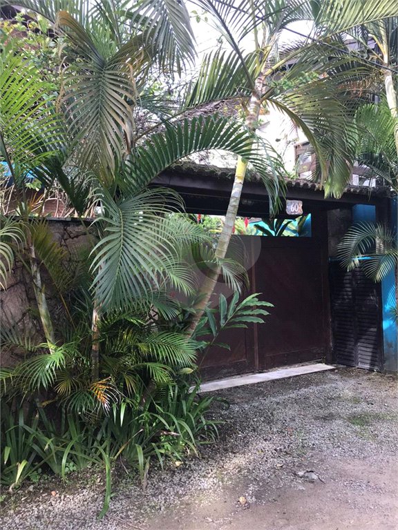 Sobrado à venda com 5 quartos, sendo 3 suítes, em Barra do Una, São Sebastião, SP