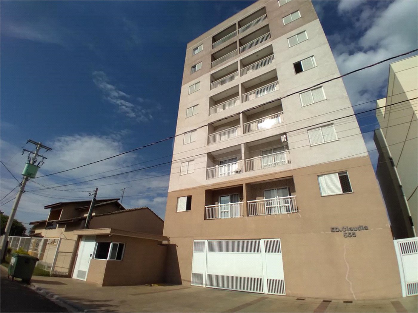 Apartamento para alugar com 2 quartos, sendo 1 suíte, em Parque São Lourenço, Indaiatuba, SP