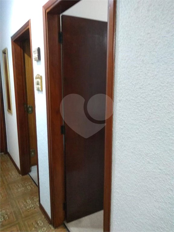 Casa à venda com 3 quartos, sendo 1 suíte, no Centro, Vinhedo, SP