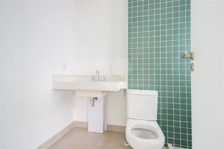 Duplex à venda com 2 suítes em Granja Julieta, São Paulo, SP